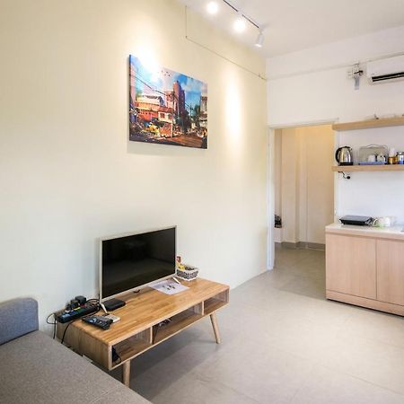 Scandinavian Apartment With Balcony In Bui Vien Bandar Ho Chi Minh Luaran gambar